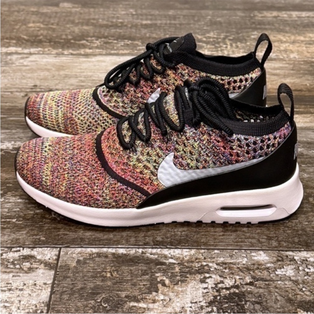 Nike Air Max Thea Ultra Flyknit Running Shoes Bright Crimson Womens Size 8 NIB